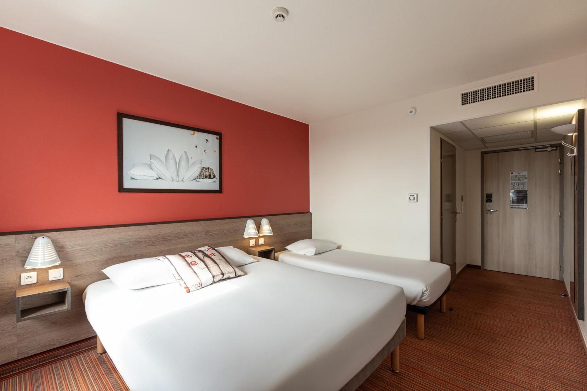 Ace Hotel Brive Brive-la-Gaillarde Exterior foto