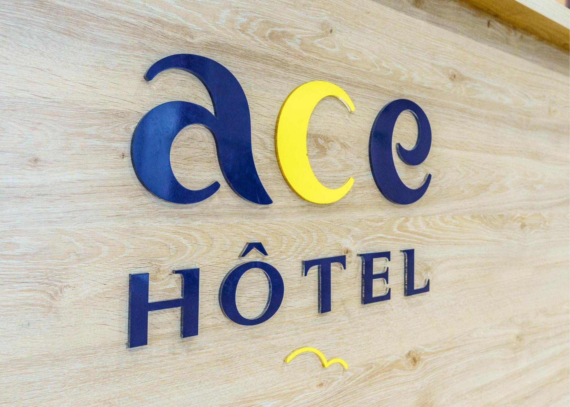 Ace Hotel Brive Brive-la-Gaillarde Exterior foto